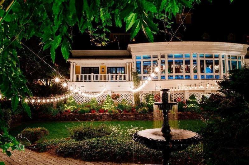 Bedford Village Inn 外观 照片